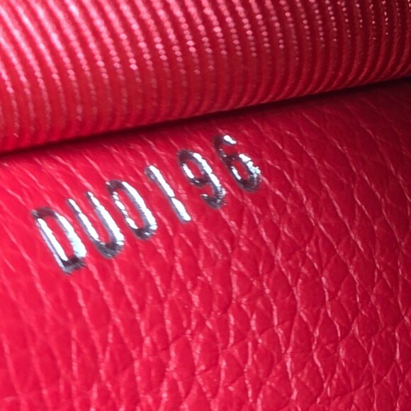 Louis Vuitton Rubis Tauruillon  Pebble Leather Lockme II Shoulder Handbag BB - Picture 15 of 16